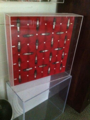 Box-Es n.1022 - 2010 cm.50x50x10 gommapiuma, candele e pillole Box-Es n.1022 - 2010 cm.50x50x10 gommapiuma, candele e pillole