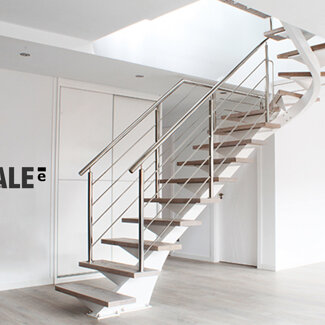 Lefonso scale monotrave struttura monotrave con gradini in legno di rovere Lefonso scale monotrave struttura monotrave con gradini in legno di rovere