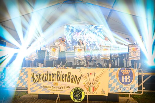 d79b0cff-3657-46df-a046-e28441e80d52.jpeg d79b0cff-3657-46df-a046-e28441e80d52.jpeg