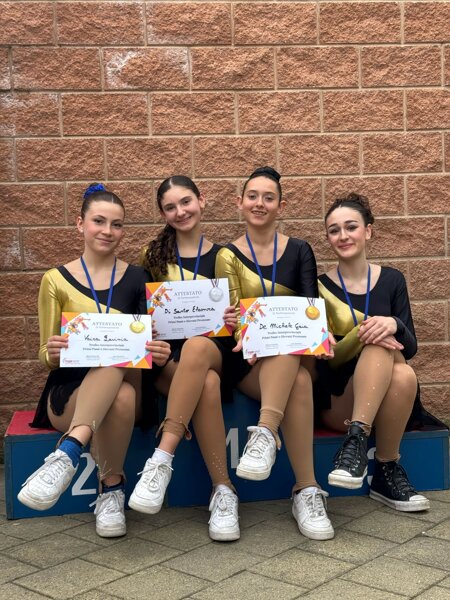 Lavinia, Eleonora, Gaia e Matilde Lavinia, Eleonora, Gaia e Matilde