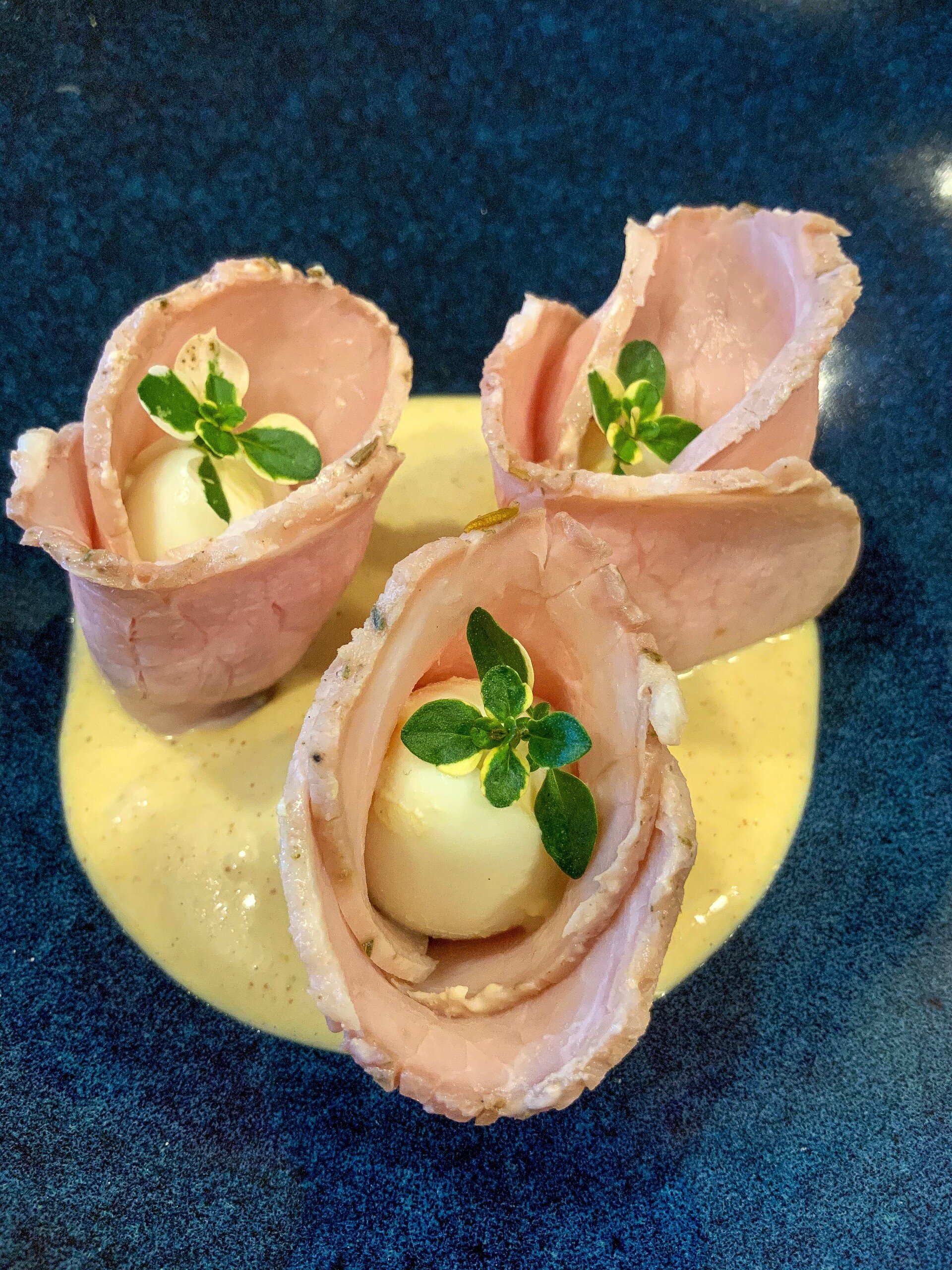 VITELLO TONNATO IN VERSIONE GOURMET
