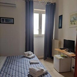 5a79f0be-6032-406f-bbfc-6759a94e3fc5