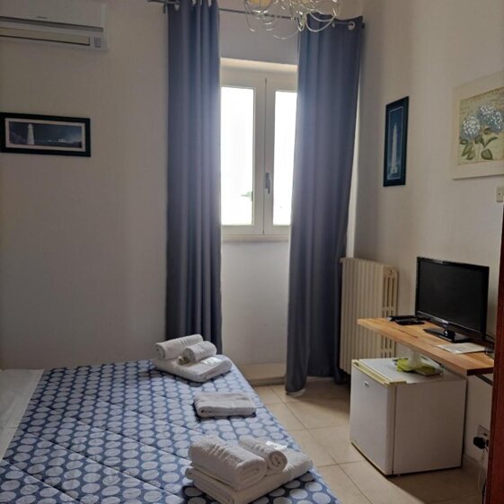 5a79f0be-6032-406f-bbfc-6759a94e3fc5