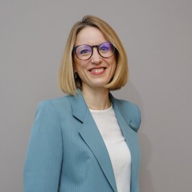 c1e00d99-0e0d-45ec-8f37-43fc4aefef29