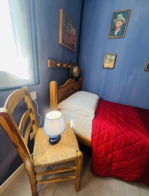 b5b4b469-8847-41f8-bd06-5e761a40b72d