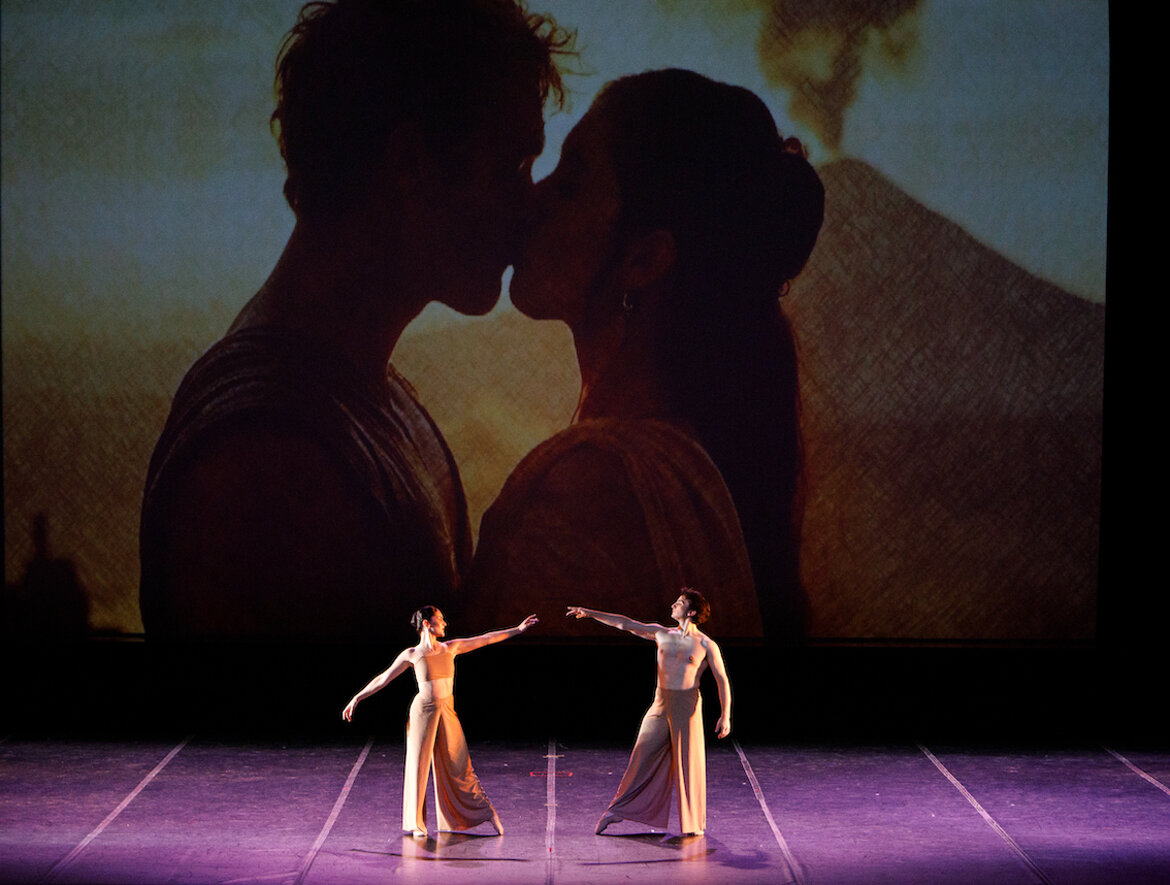 Danzatori: Linia Iuliano e Danilo Imperatore Danzatori: Linia Iuliano e Danilo Imperatore