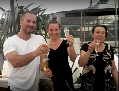 49695373-80af-4198-85e0-7b6774568319