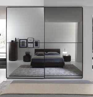 S75 - Armadio ad ante scorrevoli a specchio