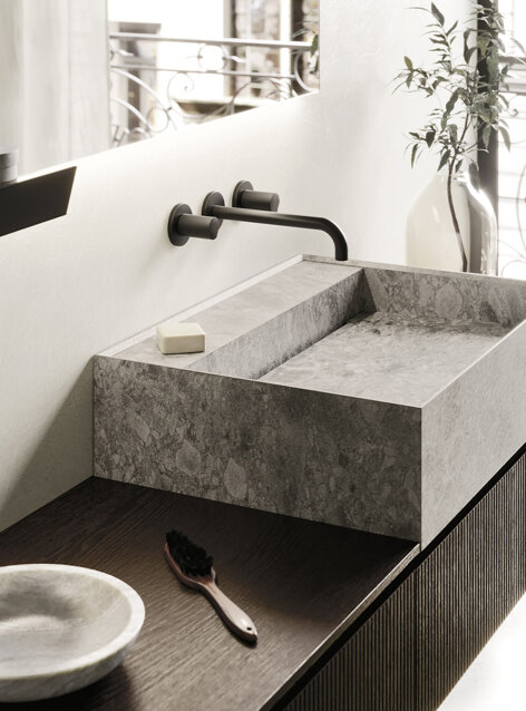 f9610846-54aa-46fe-9dd3-24a6c715b885