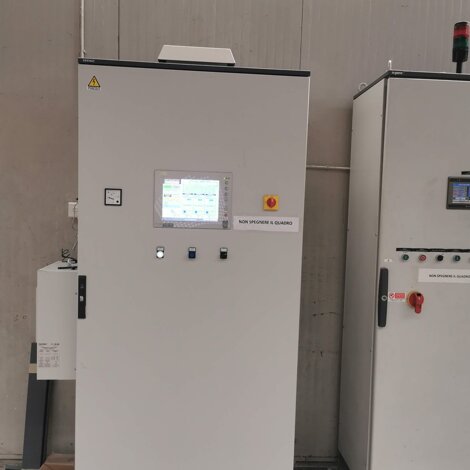 arrow-down-sign-to-navigate (1)