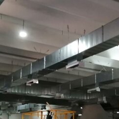 Rete di distribuzione d'aria Rete di distribuzione aria con diffusori a piastra d'urto