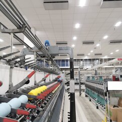 Impianto per reparto produttivo Gruppi pensili e impianto di distribuzione aria con diffusori a piastra d'urto