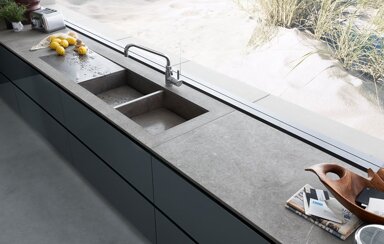 05382303-c4ae-4853-afe8-e90270ad32d5