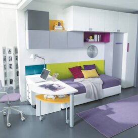 Soluzione C2 Armadio ponte, moduli pensili, combinazione cromatica, funzionalità degli elementi trasformabili.