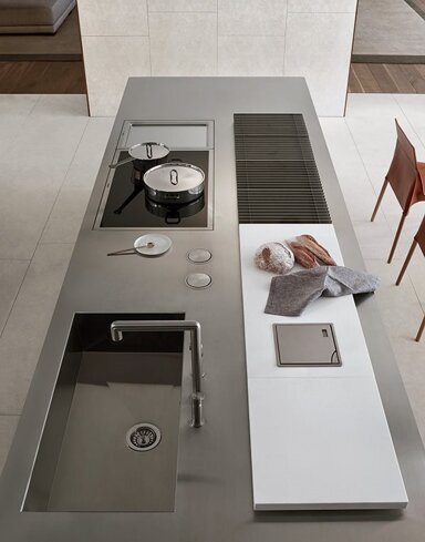 e8075019-5fa9-4628-a567-d4d078ce580e