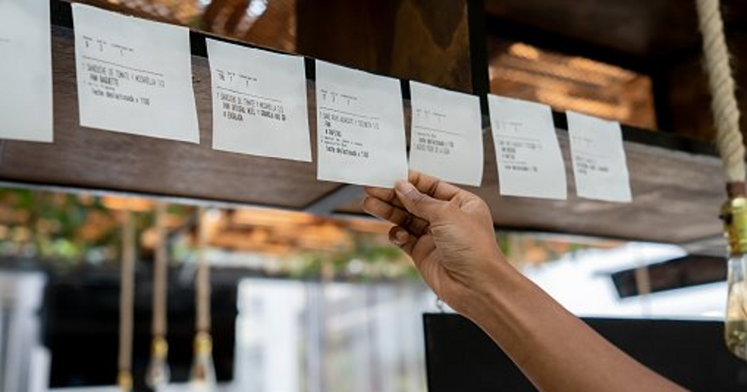 ca321c44-f776-4fbc-afa3-fd17d1b3ac18