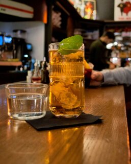 7661bcb5-16c9-4afa-88e7-6e34853e9118