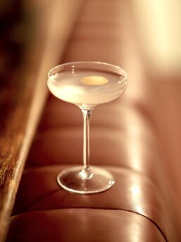 987771eb-e617-486e-8356-7cc0d87ae849