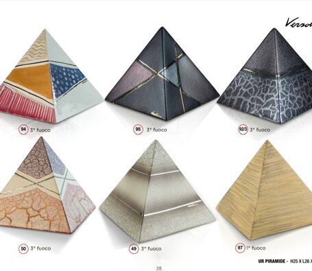 urne%20cubo.jpeg urne%20cubo.jpeg