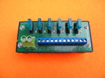 scheda-di-distribuzione-alimentazione-6-vie-12v24v-20a-con-fusibili-a-lama-mini-e-led-di-allarme