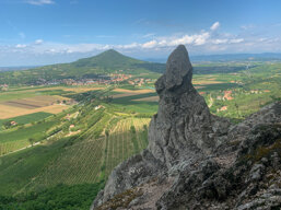 30d747b0-b3d6-4ec9-a9de-bc78e9ddb200.jpeg