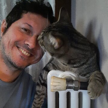 ff7021a7-dd43-42c3-976a-c35bd5eccba9