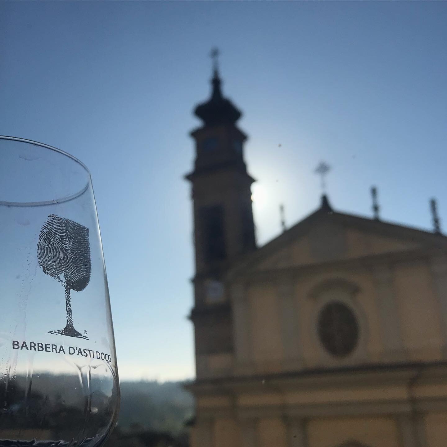 ROSSO BARBERA AL CASTELLO DI COSTIGLIOLE D'ASTI