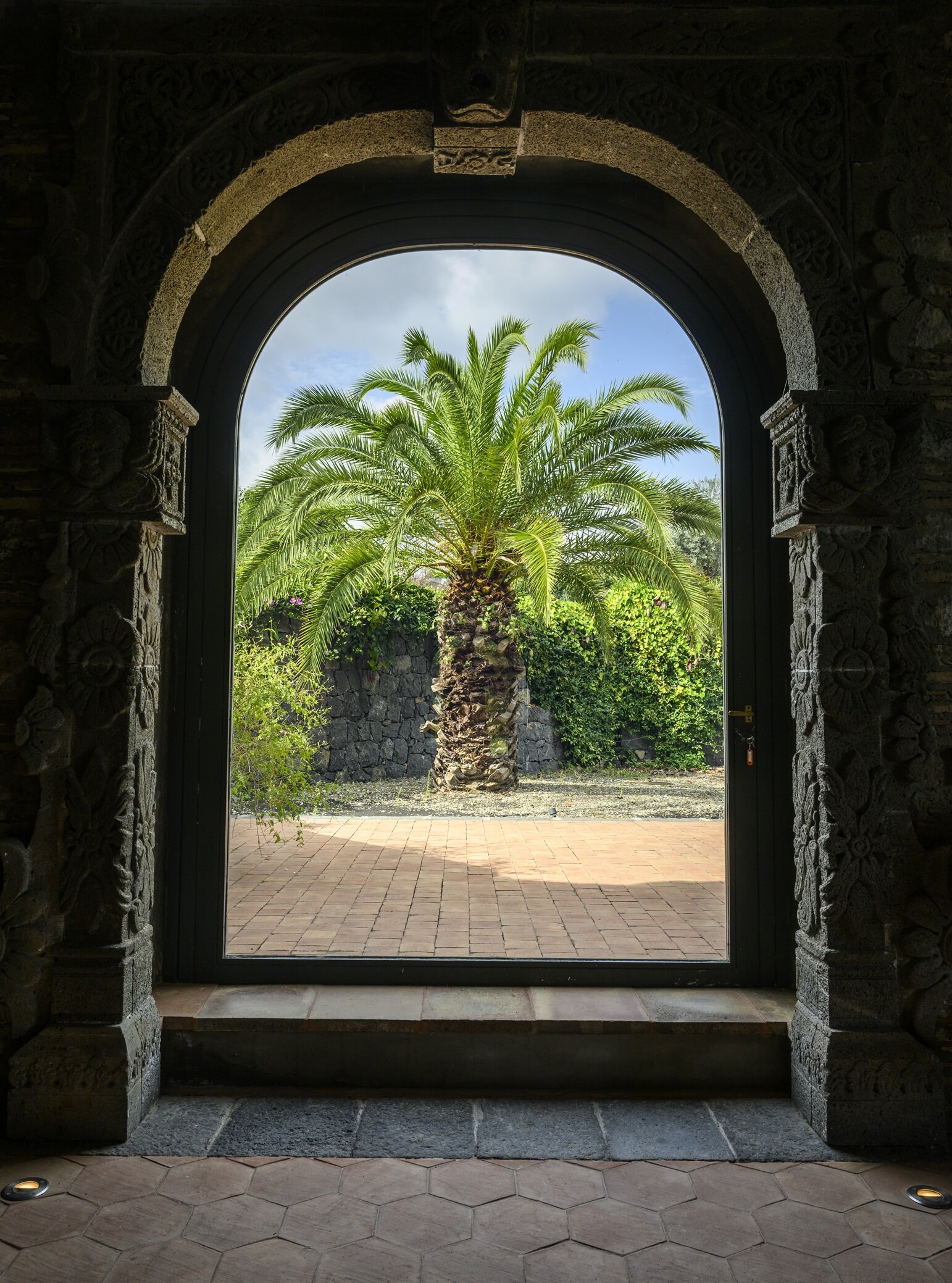 b9b628cd-6626-45bf-b841-95f1d8fa4eed.jpg b9b628cd-6626-45bf-b841-95f1d8fa4eed.jpg