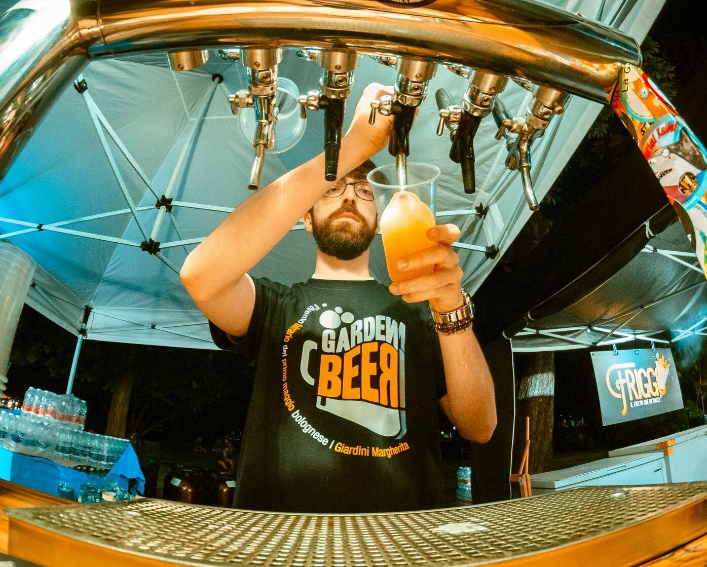 FIUMI DI BIRRA E MUSICA A BOLOGNA PER I 10 ANNI DEL GARDEN BEER