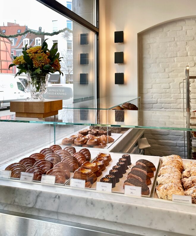 b2e3adcf-9656-4042-b499-8ca41d6e6127