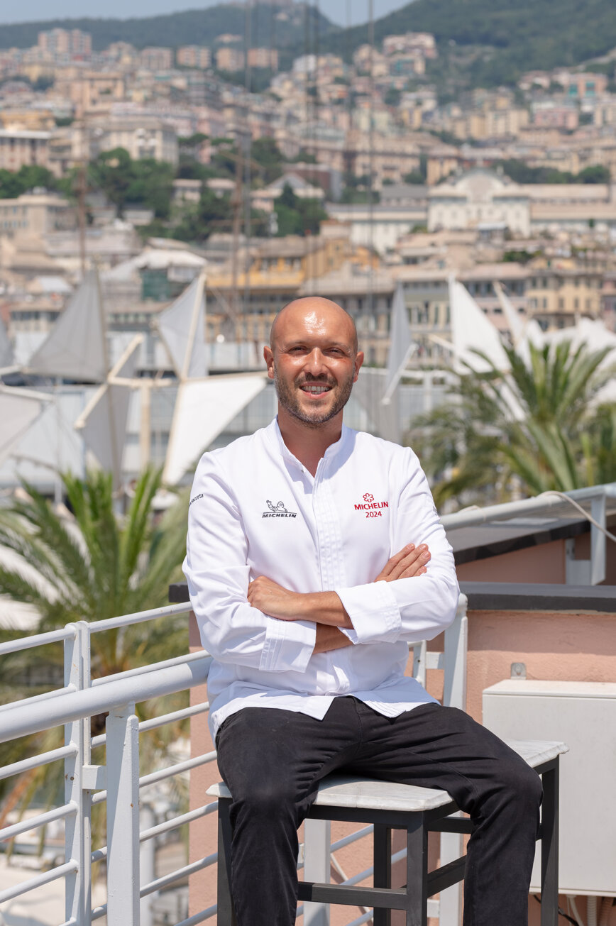 IL G-ASTRONAUTA - LA CUCINA SALE SUL PALCO A GENOVA CON CHEF VISCIOLA E NONNO GIUAN AD ALTRAONDA FESTIVAL