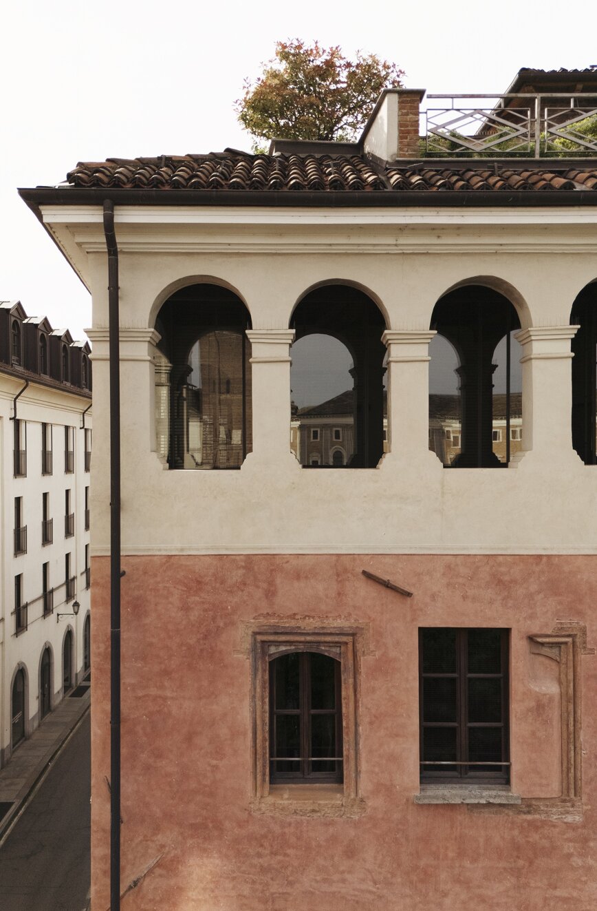 4d14d885-58d2-4e3a-bc11-5bce999b8c25