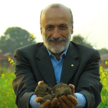 carlo_petrini_terra-x2.jpeg