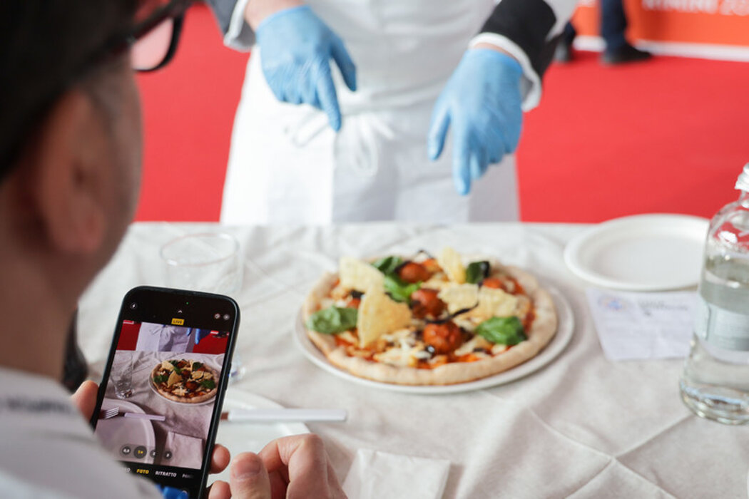 eyJpdCI6IiJ9 eyJpdCI6IiJ9