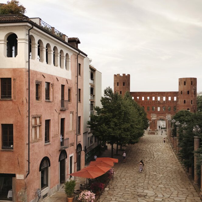 d34d32db-17f2-41bc-8267-1cfb95d2d54e