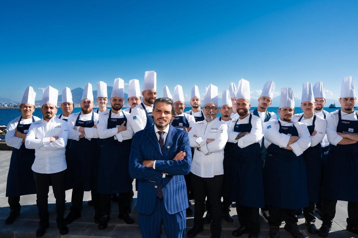 APRE IL SECONDO RISTORANTE FIRMATO SCICCHITANO SUL LUNGOMARE DI NAPOLI APRE IL SECONDO RISTORANTE FIRMATO SCICCHITANO SUL LUNGOMARE DI NAPOLI