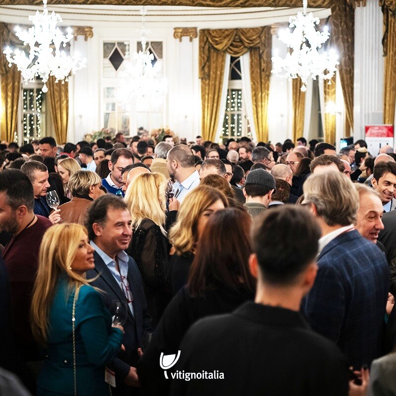 a553b373-d409-44da-be18-519f229cbda0.jpg a553b373-d409-44da-be18-519f229cbda0.jpg