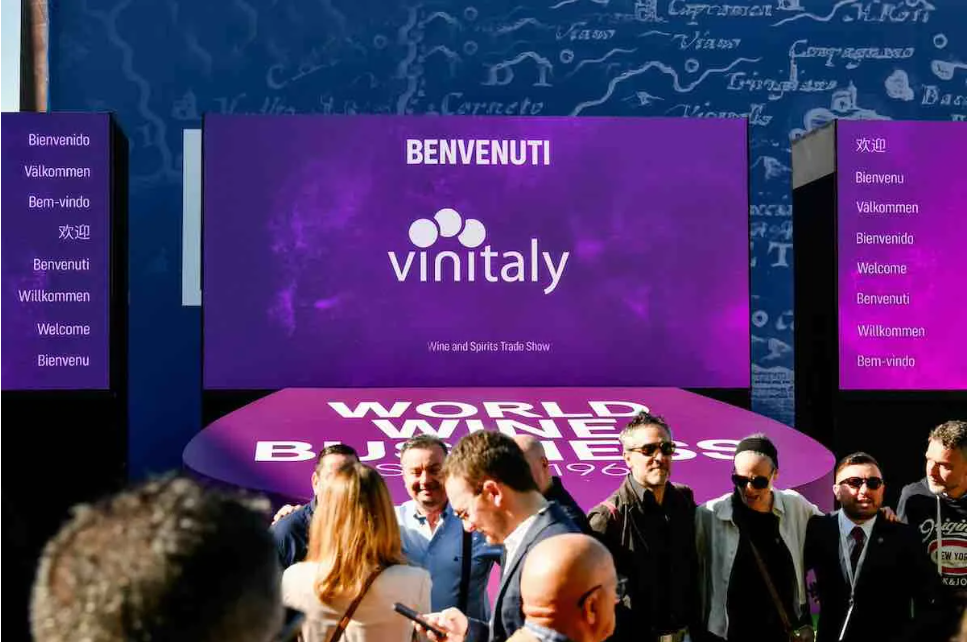 VINITALY 2026, DAL SALONE AGLI EVENTI DIFFUSI DI VINITALY AND THE CITY