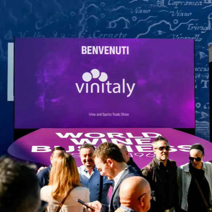 vinitaly esterna 2 square