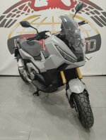 honda-x-adv-750-grigio-finanza-2025-km-1090
