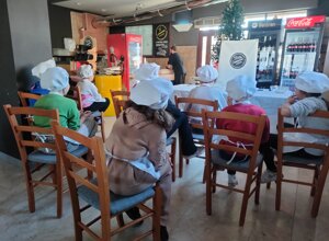 4001ddb3-d95e-401c-9820-704455180033