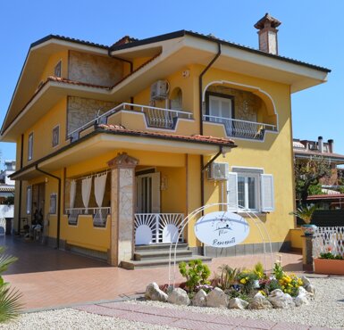 32738_460c44065cc9441d483974eedb84cc1fcb6267ad