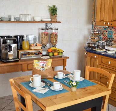 32738_2b6e35152e47409d8956fd67c9454a59dd927080