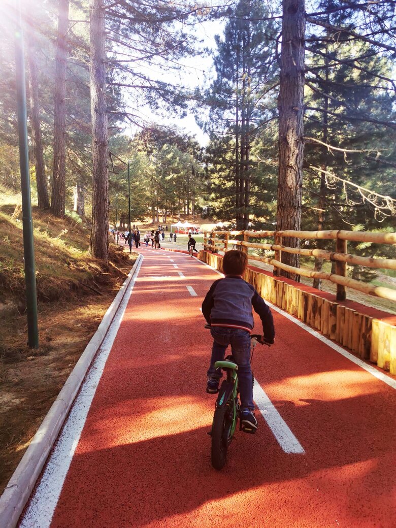 08393b51-2546-4505-bef5-de793b8f48ce