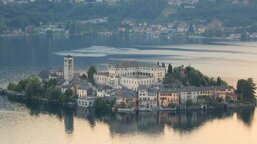 e412a0bc-a20a-4d1a-8dc8-66a1d296793b