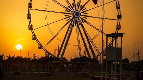 790f462c-de1b-446c-b067-83ac5482af97 790f462c-de1b-446c-b067-83ac5482af97