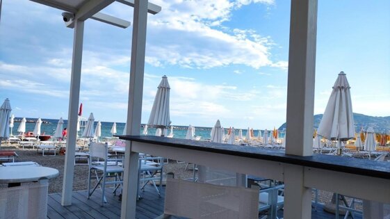 255f38e6-18b4-4bd8-879b-09e7acf4dd06