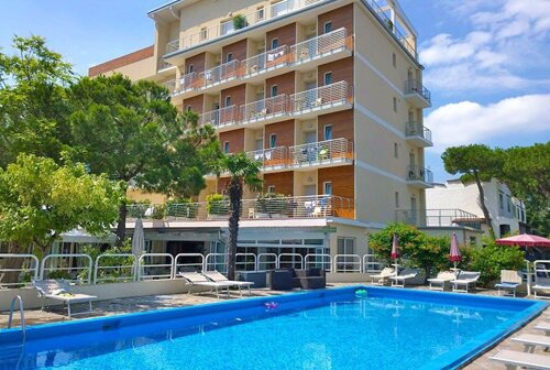 c6f9f65d-7392-48b0-9916-2dac4a70b47d