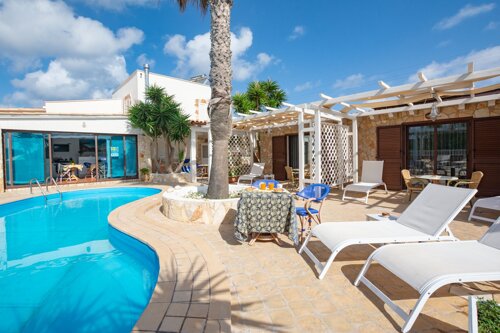 687aeb68-92e1-4be1-8657-b1eca1d897fb 687aeb68-92e1-4be1-8657-b1eca1d897fb