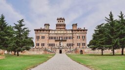 a4e26a4b-7908-4ee3-b32e-f264420ae650